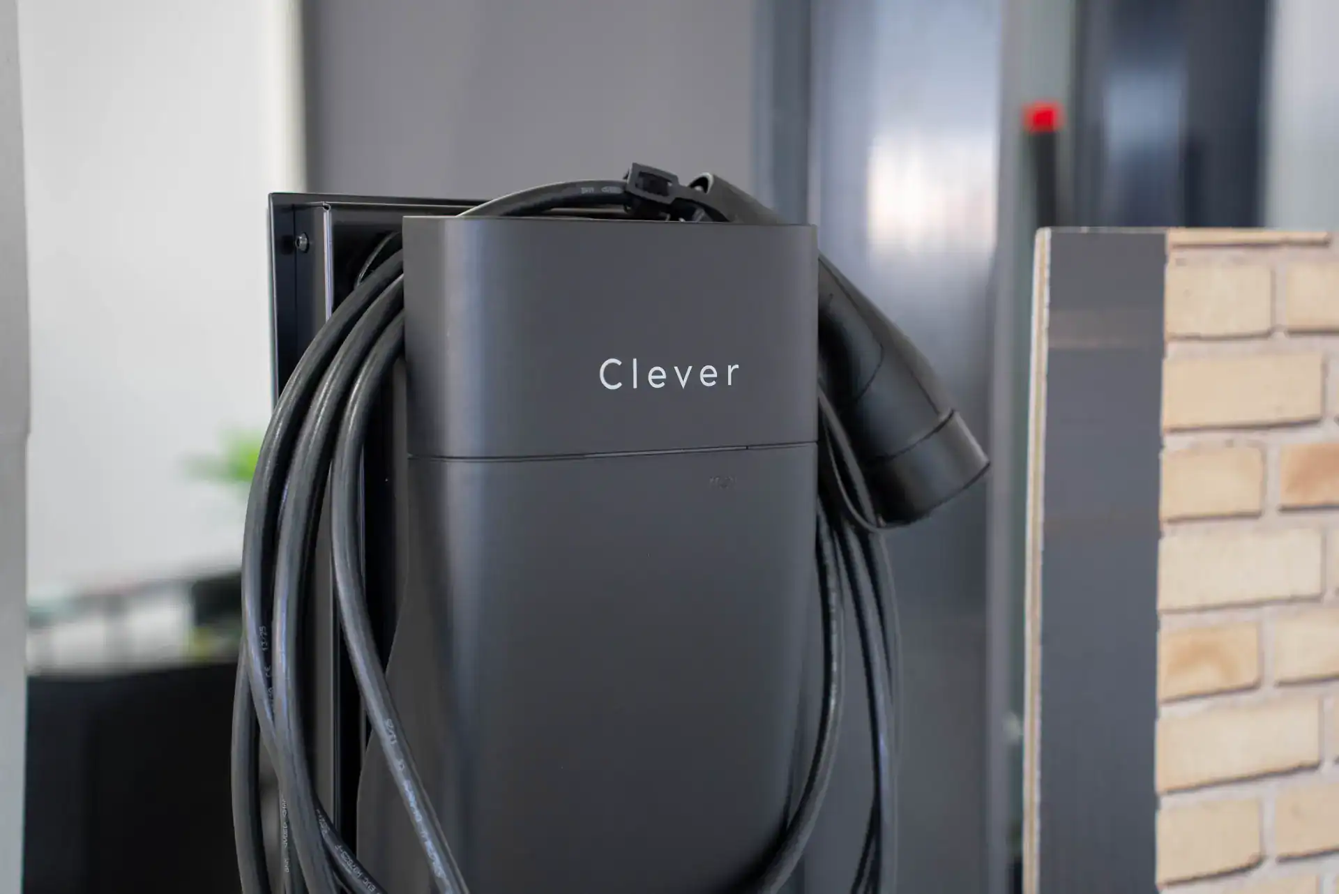 Ladestander til elbiler ved El-Team Sjælland, klar til hurtig opladning.